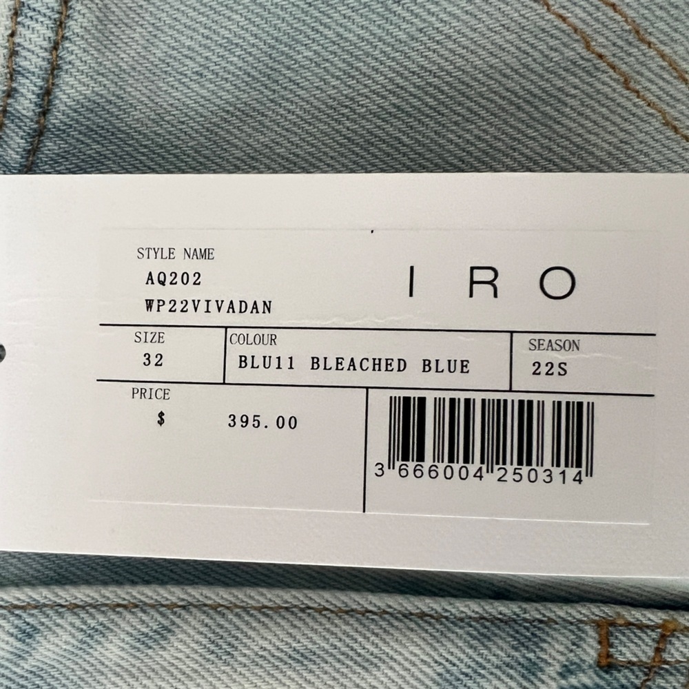 IRO- light wash Jeans - Picture 6 of 7
